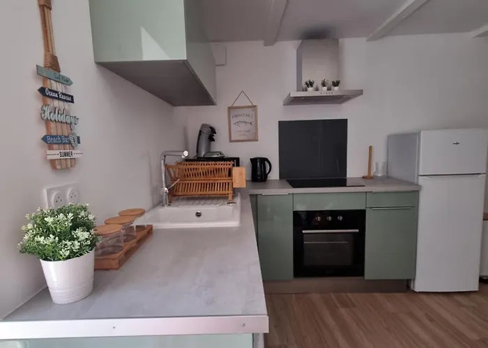 Agreable Petite Maison Au Coeur Du Minervois